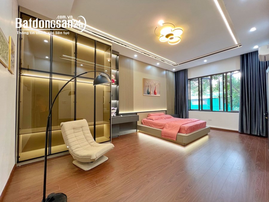 Nội Thất Xịn - Nhà Mặt Ngõ Rộng Trần Khát Chân, DT 42.4m² x 3 tầng, Mua Về Ở Luôn