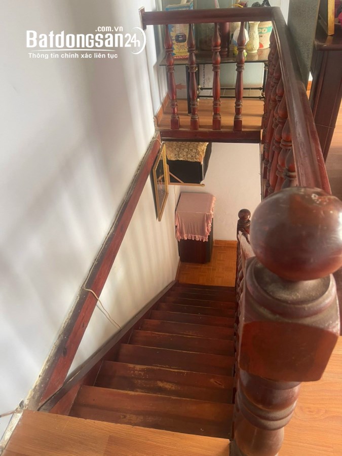 BÁN NHÀ SỔ RIÊNG XÂY DỰNG NGAY TRUNG TÂM PHƯỜNG 4  