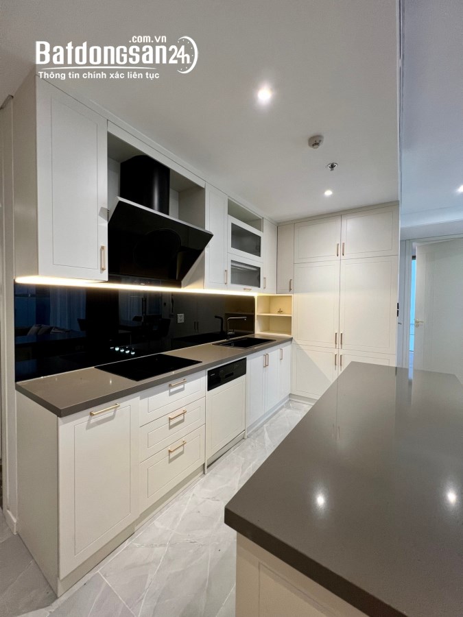 Cho Thuê Căn Hộ Cao Cấp Goldmark City - 136 Hồ Tùng Mậu 2PN 3PN 4PN Cơ Bản Full Đồ