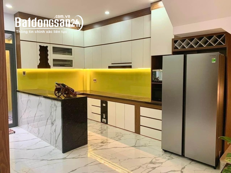 MẶT TIỀN - BÙI VĂN BA - TÂN THUẬN ĐÔNG - Q7 - 7 TẦNG - 125M2 - 25.0 TỶ.