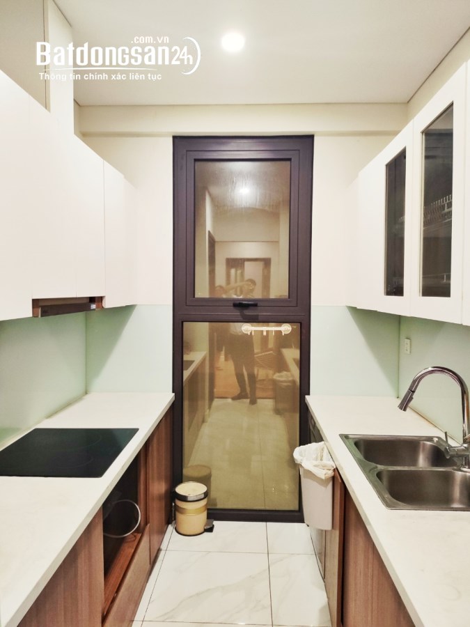 Cho thuê căn hộ 3PN tầng trung tòa D’Eldorado Phú Thanh 298 Võ Chí Công