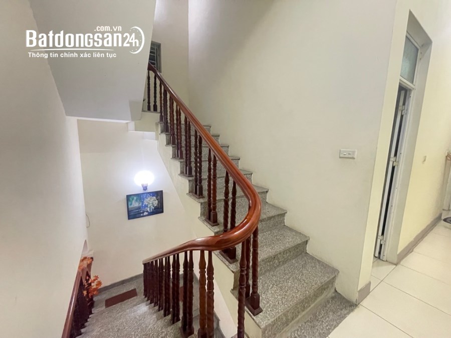 Nhà Đẹp 3 Tầng-Dân xây Ô Tô-DT 107m²-MT 5m-Xóm Đường-Nguyên Khê-Đông Anh