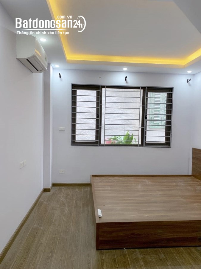 BÁN NHÀ KIM GIANG, LÔ GÓC, NGÕ NÔNG, 42M2, 5 TẦNG, MT 4M, GIÁ 4.5 TỶ, LH 0988280828.