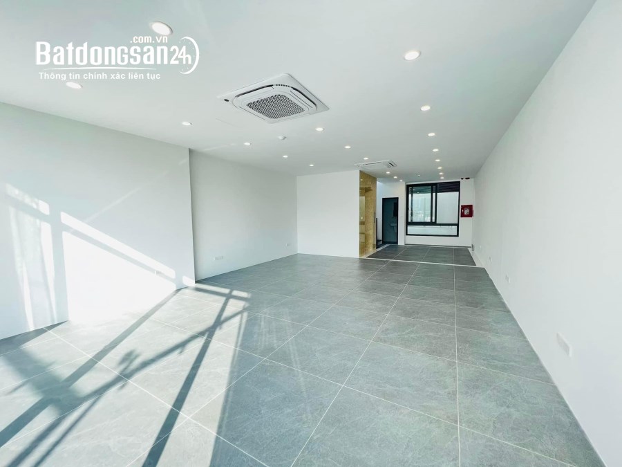 MẶT PHỐ QUẬN THANH XUÂN 101M2*8 MỚI Ô TÔ KINH DOANH MẶT TIỀN 6M GIÁ 29.9 TỶ LH 098828