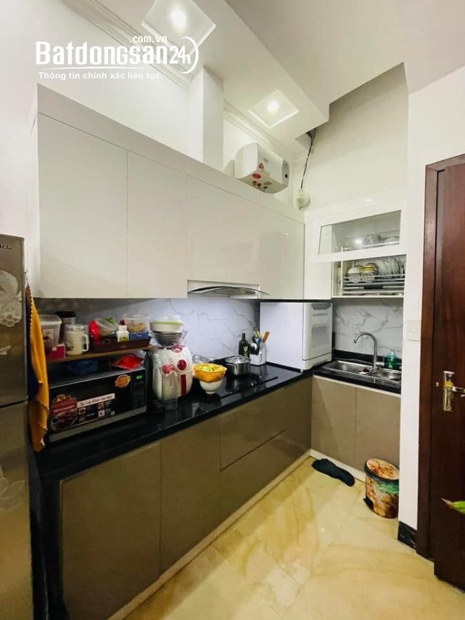 SIÊU HIẾM BÁN NHÀ NGUỴ NHƯ KON TUM, ÔTÔ TRÁNH, 58M2, 4 TẦNG, CHỈ 10 TỶ, LH 0988280828