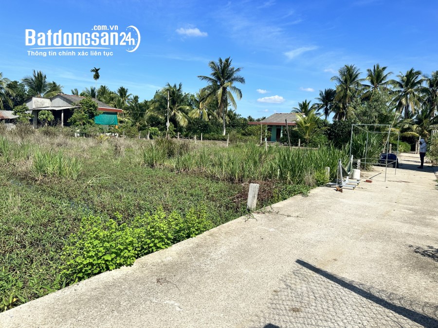 Bán gấp đất , HL 90C , Mỹ Phong , Mỹ Tho