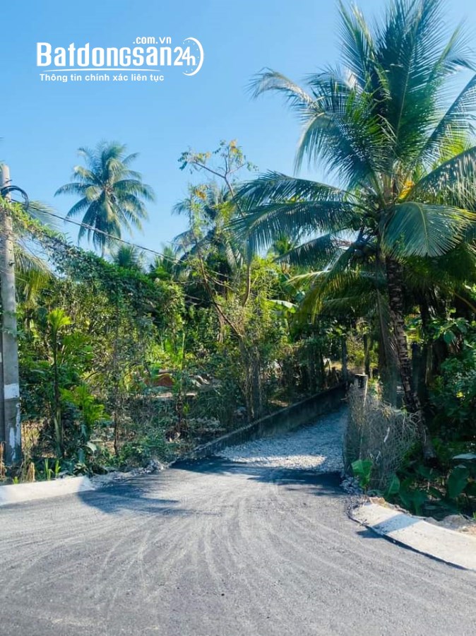 Đất giá ngộp , Đoàn Thị Nghiệp , TRung An , Mỹ Tho 