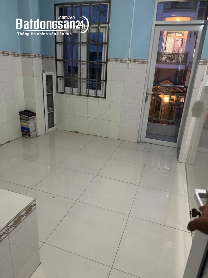 Bán Phan Sào Nam-Tân Bình-10PN-gần chợ-kinh doanh tấp nập-chỉ 10 tỷ hơn