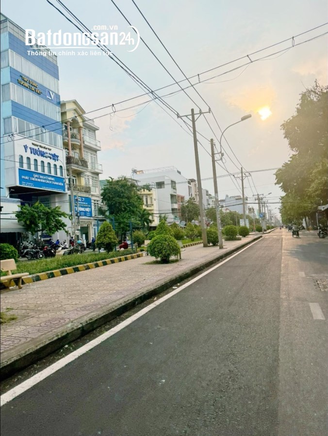 Bán nhà hẽm Đường Hiền Vương, Phường Phú Trung , Quận Tân Phú