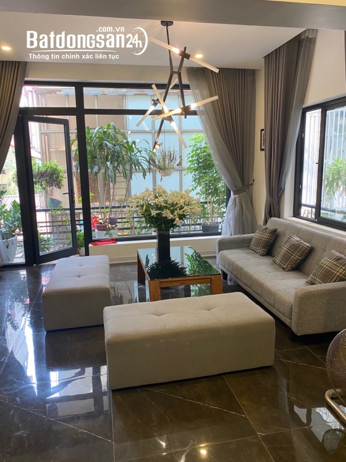 Bán nhà rất đẹp phố Cửa Bắc 55m2, 4T, MT4.8m lô góc 2 thoáng đường rộng 4m hiếm Ba Đì