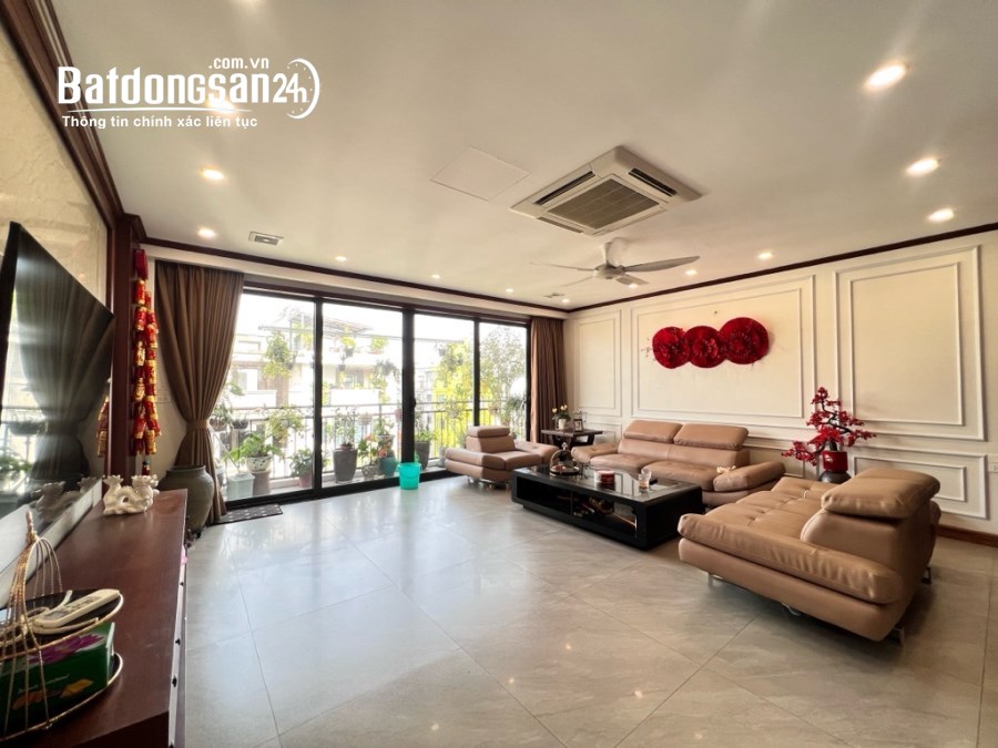 LIỀN KỀ HỒNG TIẾN 115M, MT6M, NHÀ MỚI, THANG MÁY, VỈA HÈ RỘNG, TRƯỚC NHÀ 3 Ô TÔ TRÁNH