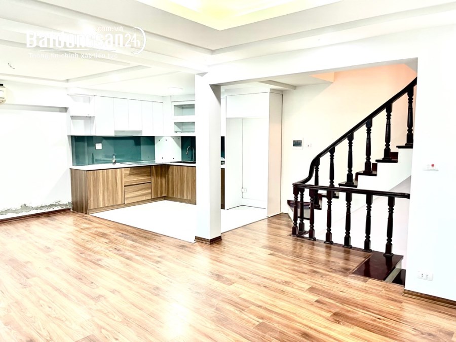 BÁN NHÀ CŨ NGÕ HÒA BÌNH 7 MINH KHAI, MẶT NGÕ, 100M RA PHỐ SẦM UẤT, Ở SƯỚNG, 50M2, 4 T