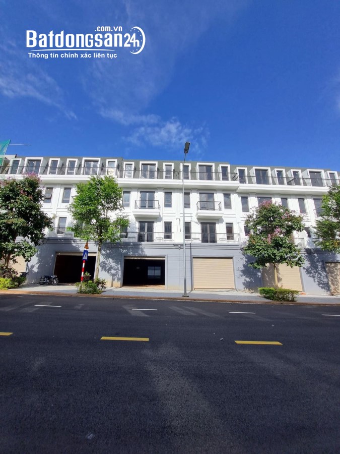 Bán shophouse đường Tôn Đức Thắng giá chỉ 5.x tỷ 100m2
