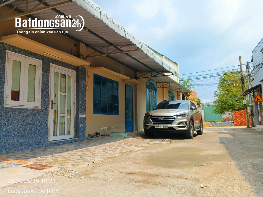 Cô em chuyển về Bắc nên cần bán gấp căn nhà cấp 4 2 mặt tiền - trạm thu phí Bửu Long