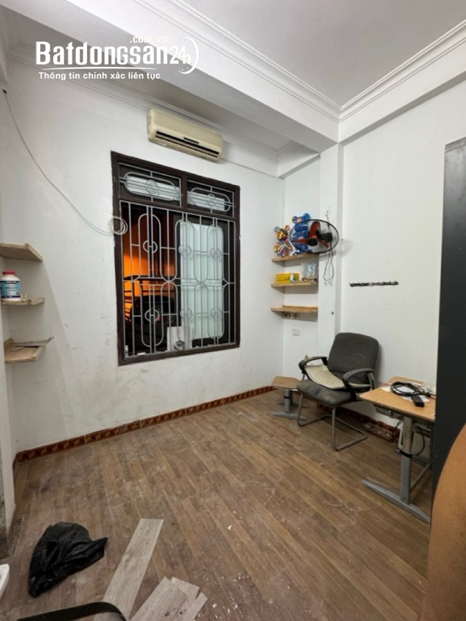 Bán Nhà Siêu Hiếm Nguyễn Văn Cừ , Nở Hậu, Giá Giật Mình 3.25 tỷ