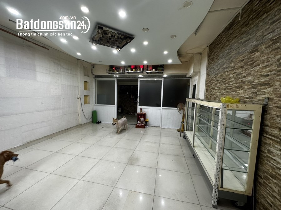 BÁN NHÀ MẶT TIỀN NGUYỄN CÔNG HOAN, P7, PHÚ NHUẬN.DT:4,6X11, 5 TẦNG, GIÁ:10.5 TỶ