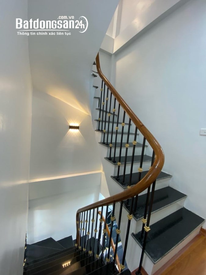 B.Á.N N.H.À TRUNG TÂM ĐỐNG ĐA, FULL NỘI THẤT, 45M2