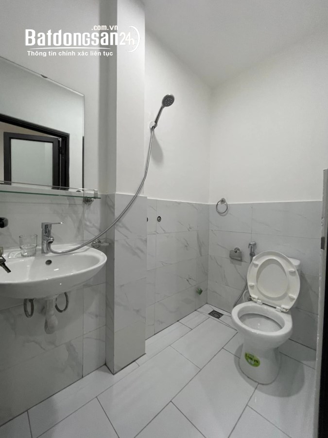 Bán tòa nhà căn hộ dịch vụ Trương Định Hoàng Mai doanh thu 500tr/năm