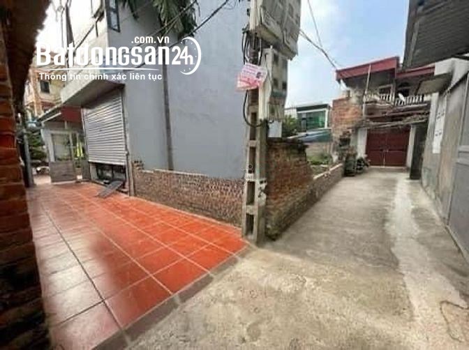 Bán 34m2 Đất Thạch Bàn - Cổ Linh, Lô Góc 3 Mặt Thoáng - 2.5 Tỷ