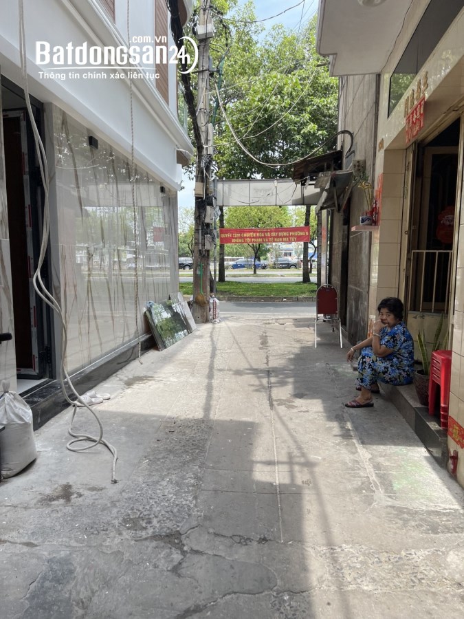 Bán nhà Đường Võ Văn Kiệt, Phường 6, Quận 5