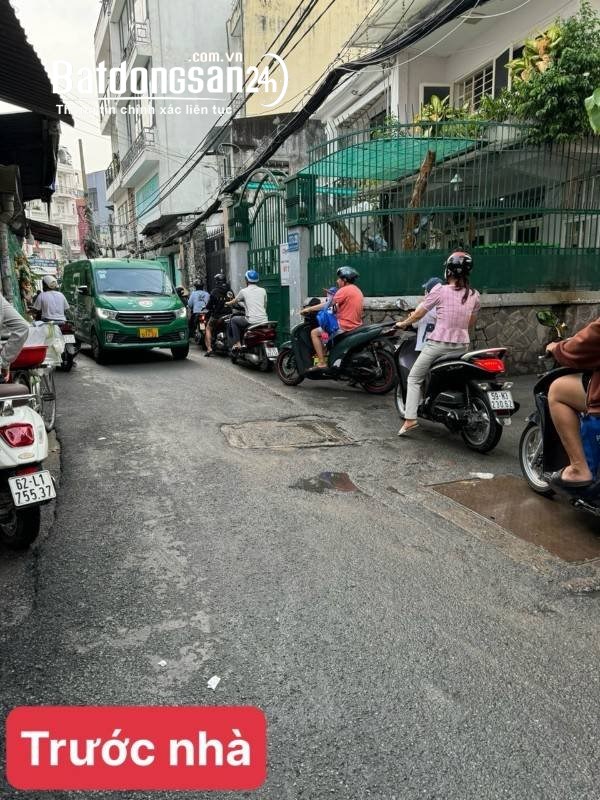 Bán gấp nhà HXH Nguyễn Văn Đậu, phường 11, Bình Thạnh 4.7x15m