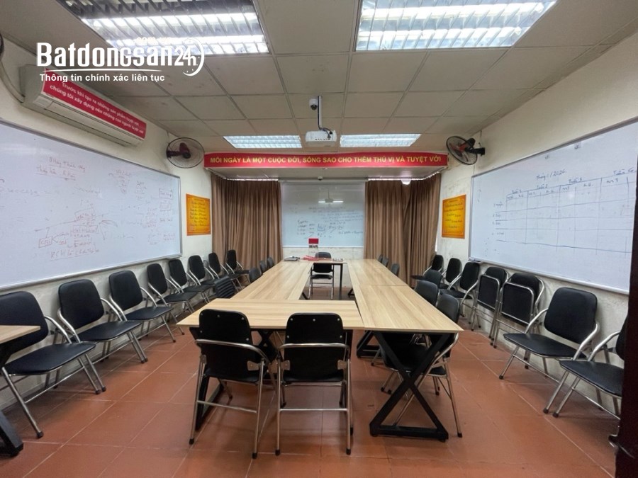 Bán nhà ngõ 376 Đường Bưởi 80m2, 4T, MT5.1m vỉa hè ô tô dừng đỗ khu VIP Quân Đội