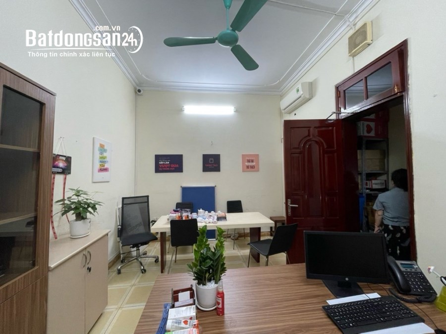 Bán nhà ngõ 376 Đường Bưởi 80m2, 4T, MT5.1m vỉa hè ô tô dừng đỗ khu VIP Quân Đội
