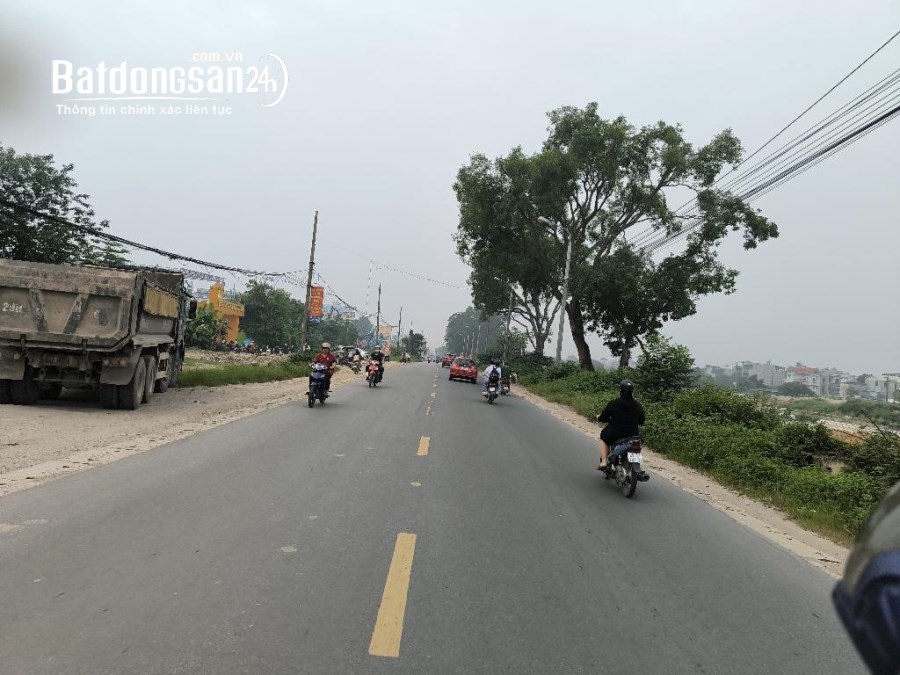Nhà 3 Tầng 2 Thoáng Ô Tô Tránh-DT 102m²-MT 4.9m-Nguyên Khê-Đông Anh