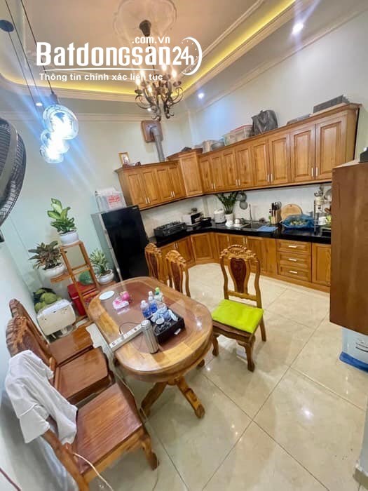 Vị Trí Vàng, đường 8m Lý Thường Kiệt kinh doanh 63m2 x 4 tầng ngang 4,5m  Chỉ 10,x Tỷ