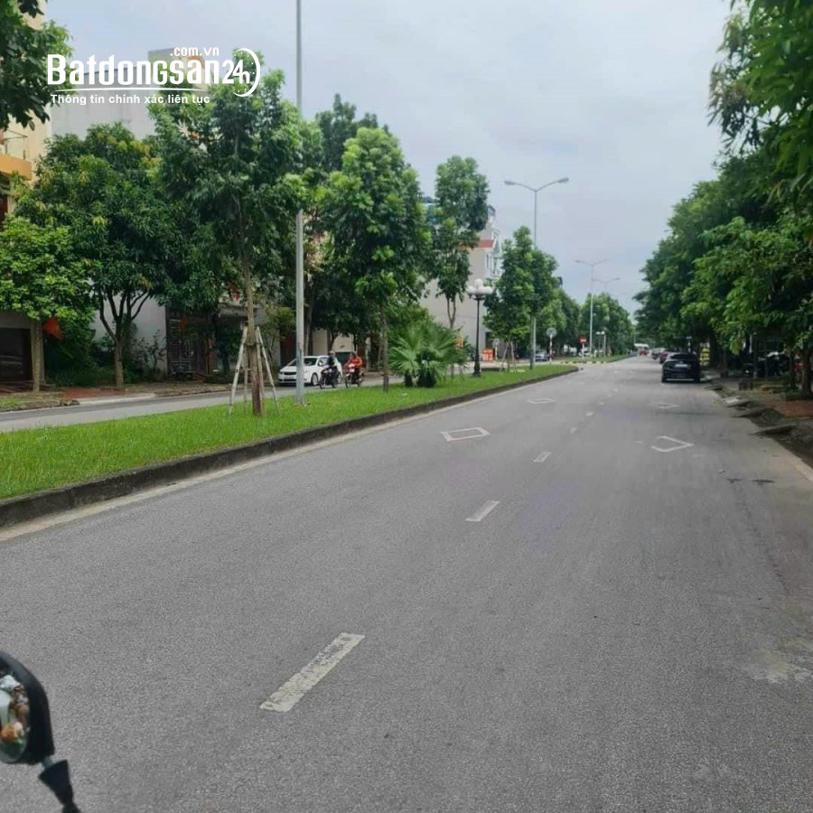 Bán đất mặt đường Hoàng Quốc Việt, ph Thanh Bình, TP HD, 66.6m2, mt 4.5m, KD tốt