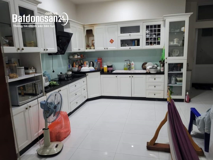 Bán Nhà HXT Thông Đồng Xoài, Víp Tân Bình, 140m2, Ngang Khủng 7m, 4 Tầng, Nhỉnh 18 Tỷ