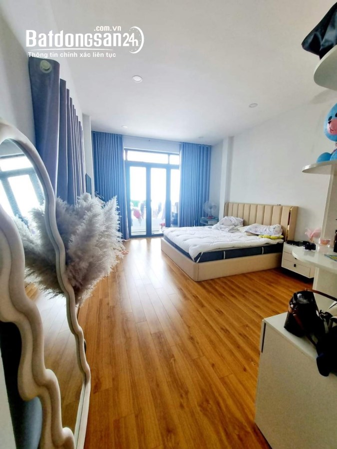 Bán Nhà HXT Thông Đồng Xoài, Víp Tân Bình, 140m2, Ngang Khủng 7m, 4 Tầng, Nhỉnh 18 Tỷ