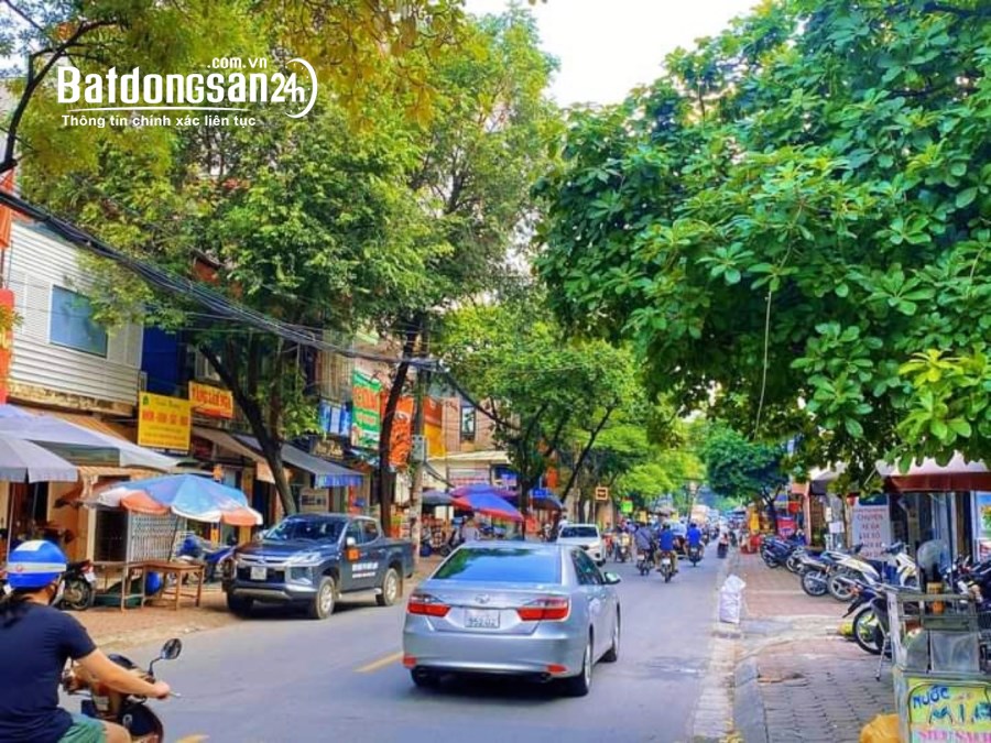 Cho thuê nhà mặt phố Trần Cung, vỉa hè, nhà đẹp, THANG MÁY 36M X 5T, KD tốt