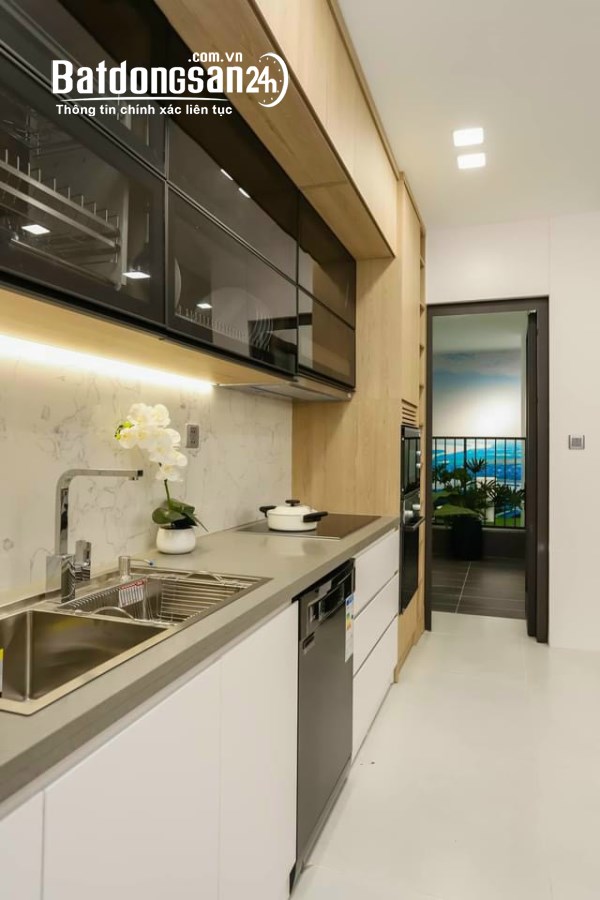 Duy nhất căn 3PN - 3VS hơn 100m2 giá vào HĐMB 5.193 tỷ tại Khai Sơn City Long Biên