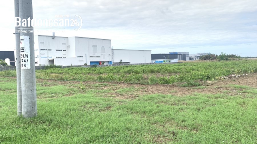Cho thuê đất kho xưởng khu công nghiêp long hậu ., Huyện Cần Giuộc . CÁCH TPHCM 1km