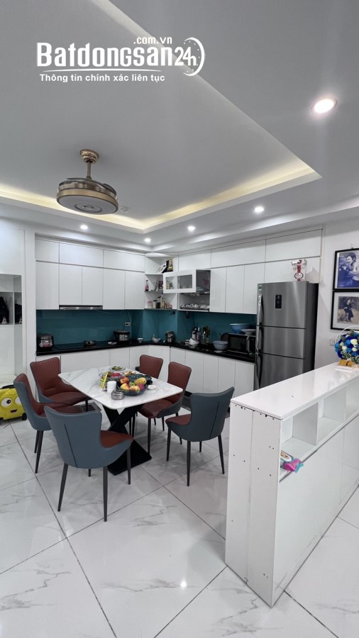 Bán căn hộ chung cư Khu đô thị Mỹ Đình I, Đường Nguyễn Cơ Thạch, Quận Nam Từ Liêm