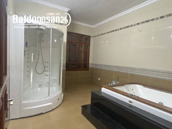 Bán nhà ngõ 603 Lạc Long Quân 90m, 5 tầng, mặt tiền 5m, giá 21 tỷ