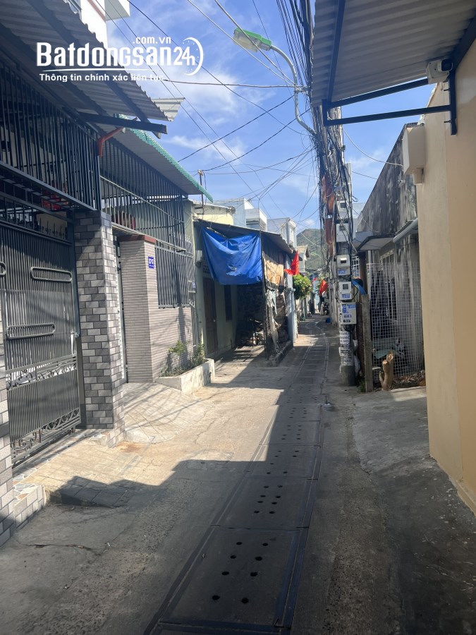 bán nhà cấp 4 giá chỉ 24tr m ngay đường Phước Long Nha Trang 0985451850