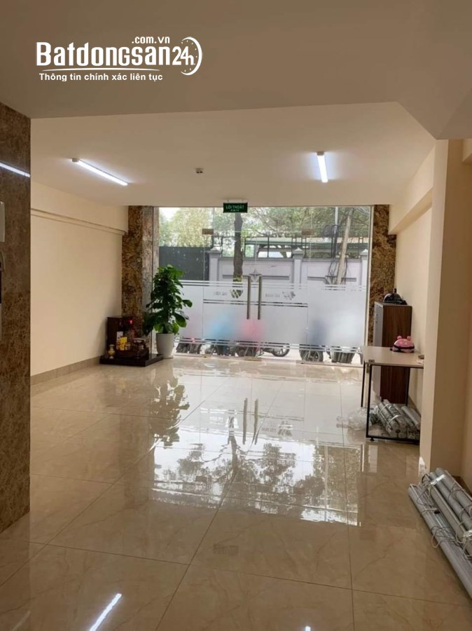 Bán nhà mặt phố Thiên Hiền, Mỹ Đình 66m, 5 tầng, giá 22 tỷ