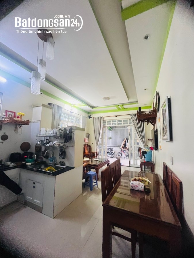 XE HƠI NGỦ TRONG NHÀ - 3 MẶT THOÁNG - Ở NGAY- NGANG 5,8M.