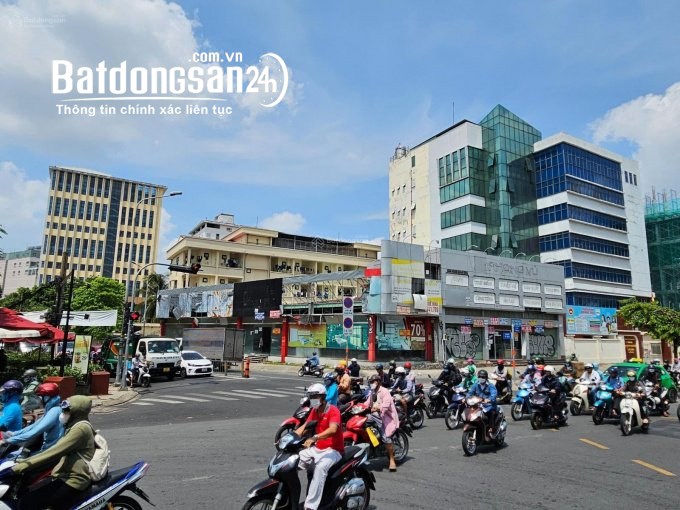BÁN NHÀ 3 TẦNG MẶT TIỀN ĐƯỜNG LÊ DUẨN ĐÀ NẴNG