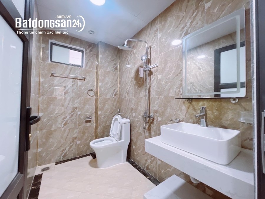 KHÔNG CÓ CĂN THỨ 2 -  NHÀ PHỐ HOÀNG NGÂN 6 TẦNG, DT 35M2 – MT 4M - GIÁ 5.X TỶ.