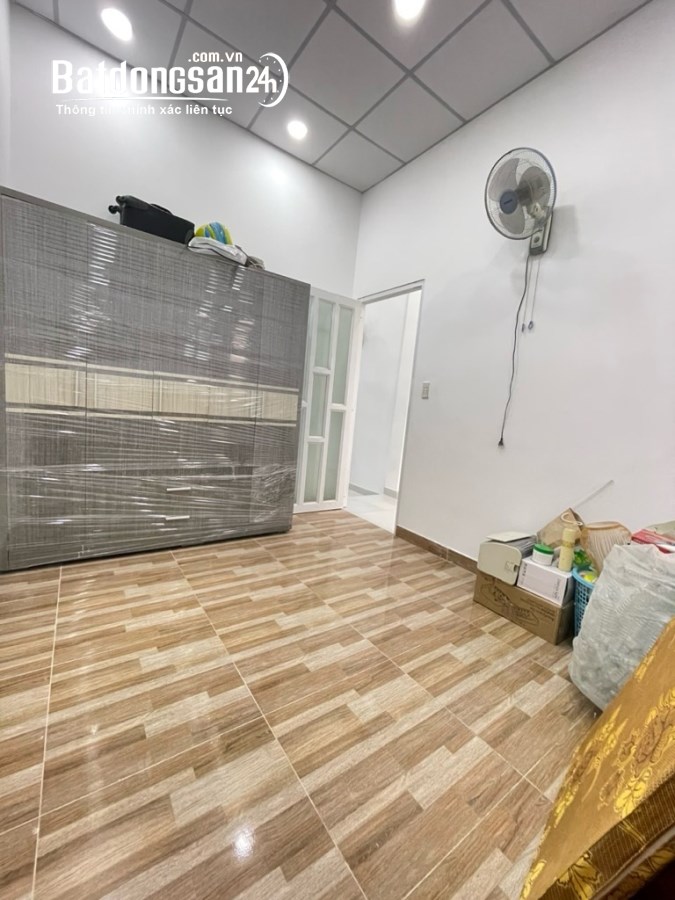 NHÀ ĐƯỜNG LÊ CƠ, BÌNH TÂN, HẺM 4M THÔNG, CHỈ 3.8 TỶ, (4x14M) NỞ HẬU