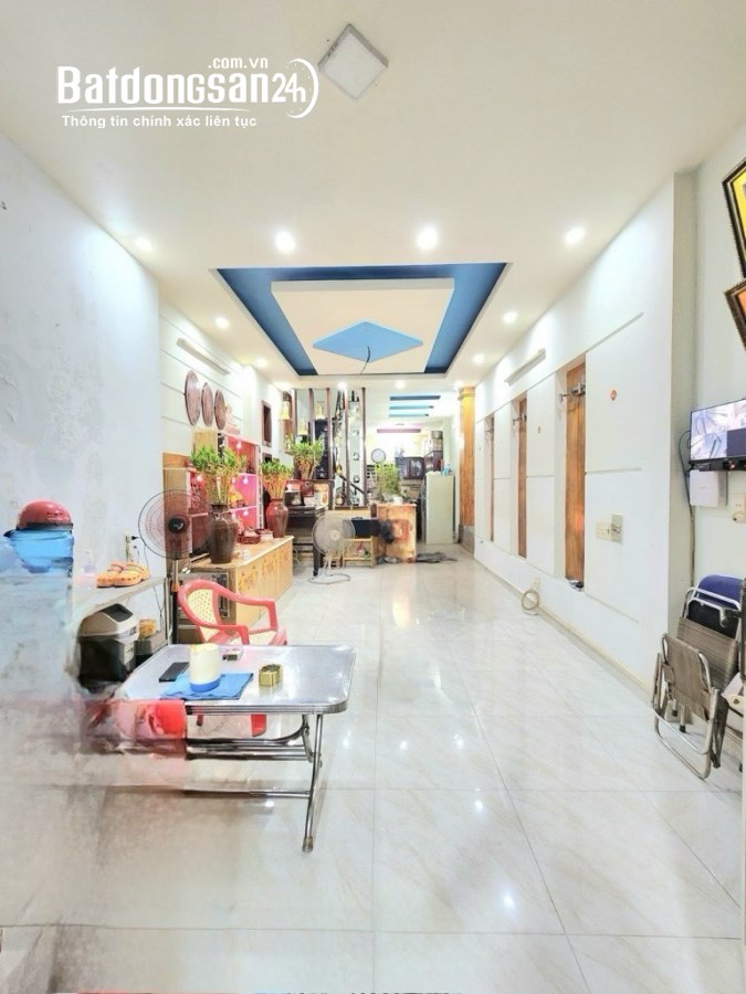 Bán nhà 1 xẹt Đất Mới, vào ở ngay, 3 tầng, 56 m2, chưa tới 5 tỷ