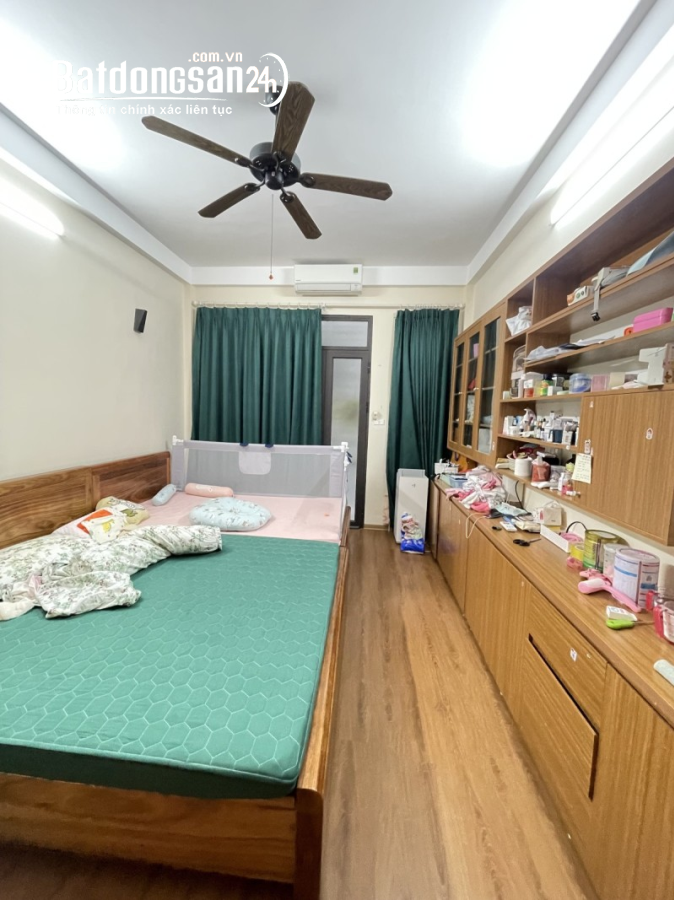 Bán Gấp Nhà Phố La Thành 50m², 5 Tầng, Mặt Tiền 4m Chỉ 6 Tỷ