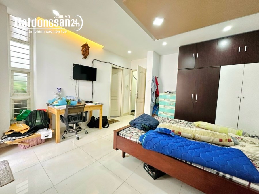 Bán Nhà Đẹp Hẻm Xe Hơi Hoàng Văn Thụ 56m2 4 Lầu Giá 9 tỷ hơn