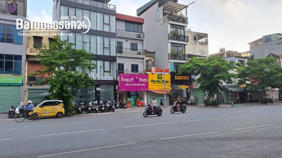 MP Minh Khai - nhà cấp 4 - DT 200m2 - MT 8m - Góc ngã tư - Giá 70 tỷ