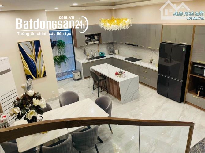Bán nhà có dòng tiền cho thuê 12tr/ th ngBán nhà Đường Tạ Quang Bửu, Phường 5, Quận 8