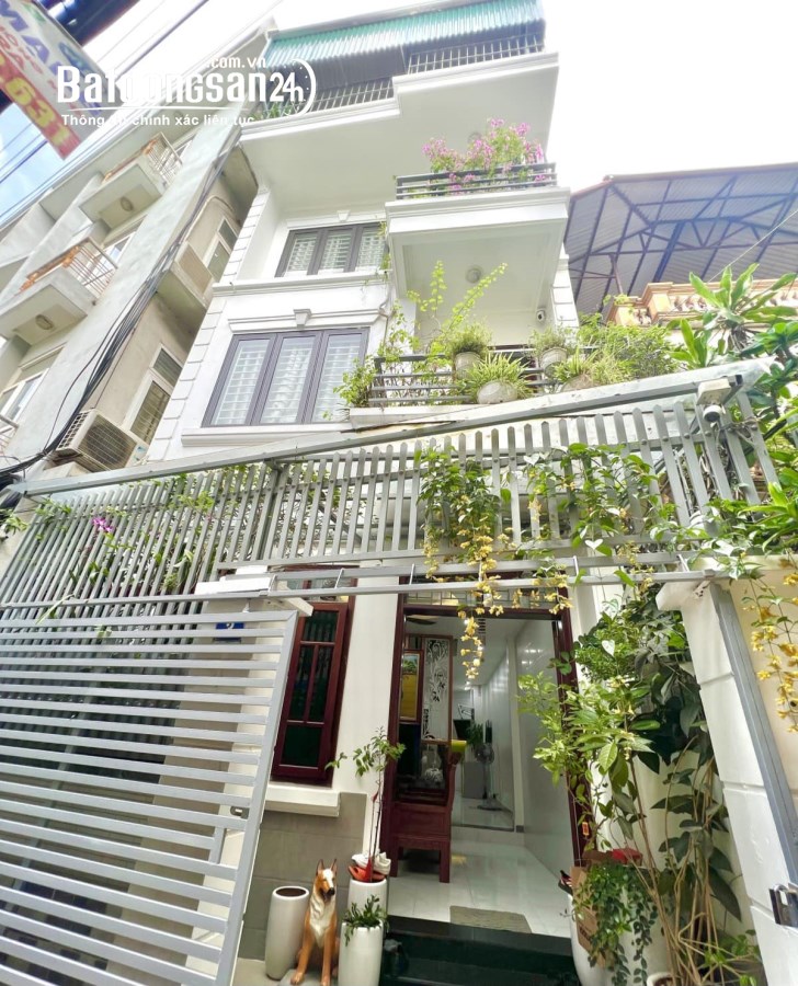 Hạ chào! Dương Khuê, nhà thiết kế cực đẹp, khu dân trí cao, 5m ra Ô TÔ tránh, 52 m