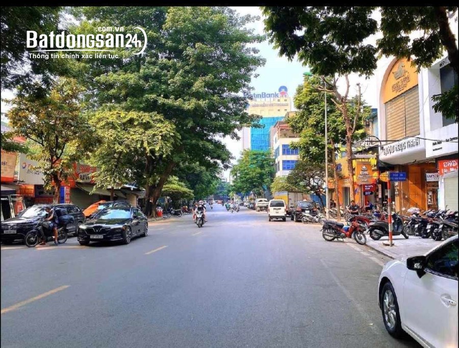 BÁN GẤP NHÀ GIANG VĂN MINH KIM MÃ PHỐ VIP BA ĐÌNH NỘI THẤT XỊN 70M 6 TẦNG MT 6,7M 13,